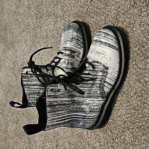 Dr. Martens 1460 Pascal Painter Monochrome Black White Combat Boot 7 W 5 M